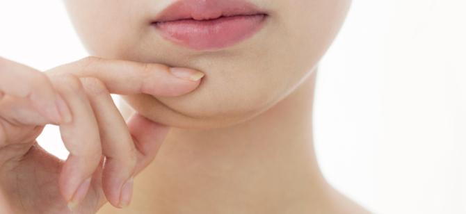 二重あごコラム-アイキャッチ